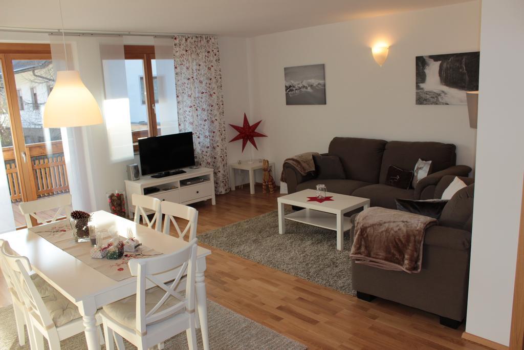 Ferienwohnung Earthloft Bad Kleinkirchheim Bilik gambar