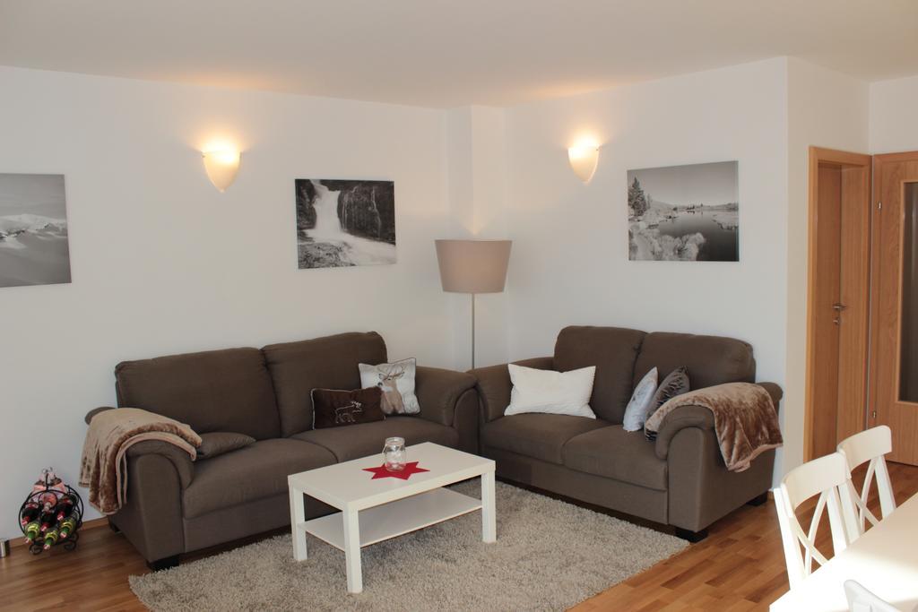 Ferienwohnung Earthloft Bad Kleinkirchheim Bilik gambar