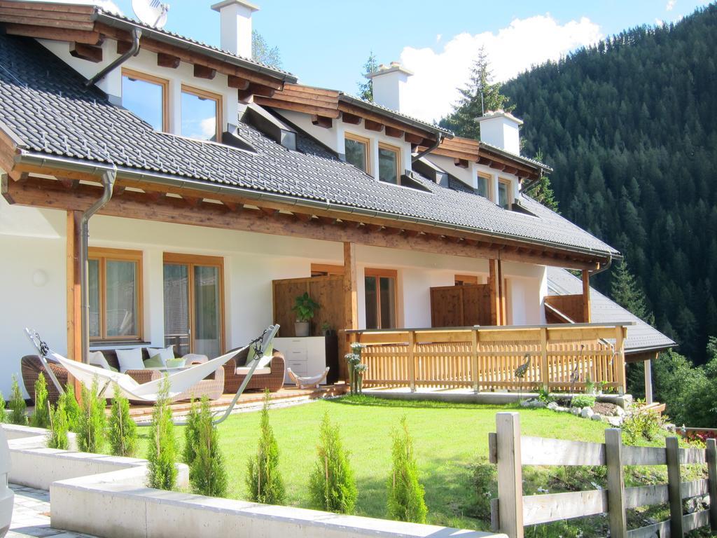 Ferienwohnung Earthloft Bad Kleinkirchheim Bilik gambar